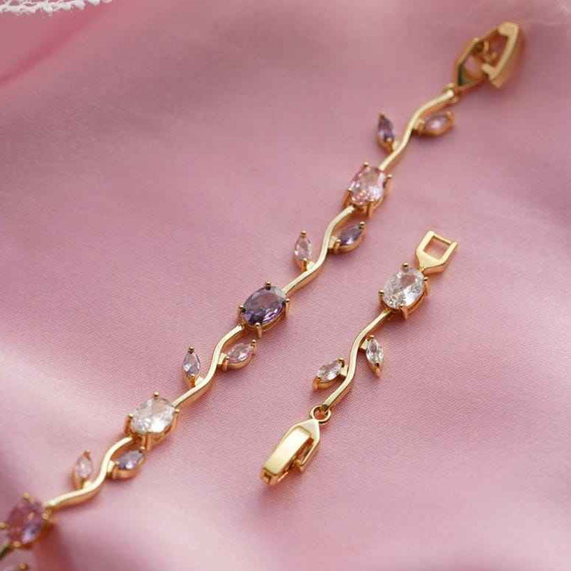 Elegant Tulip Crystal Bracelet